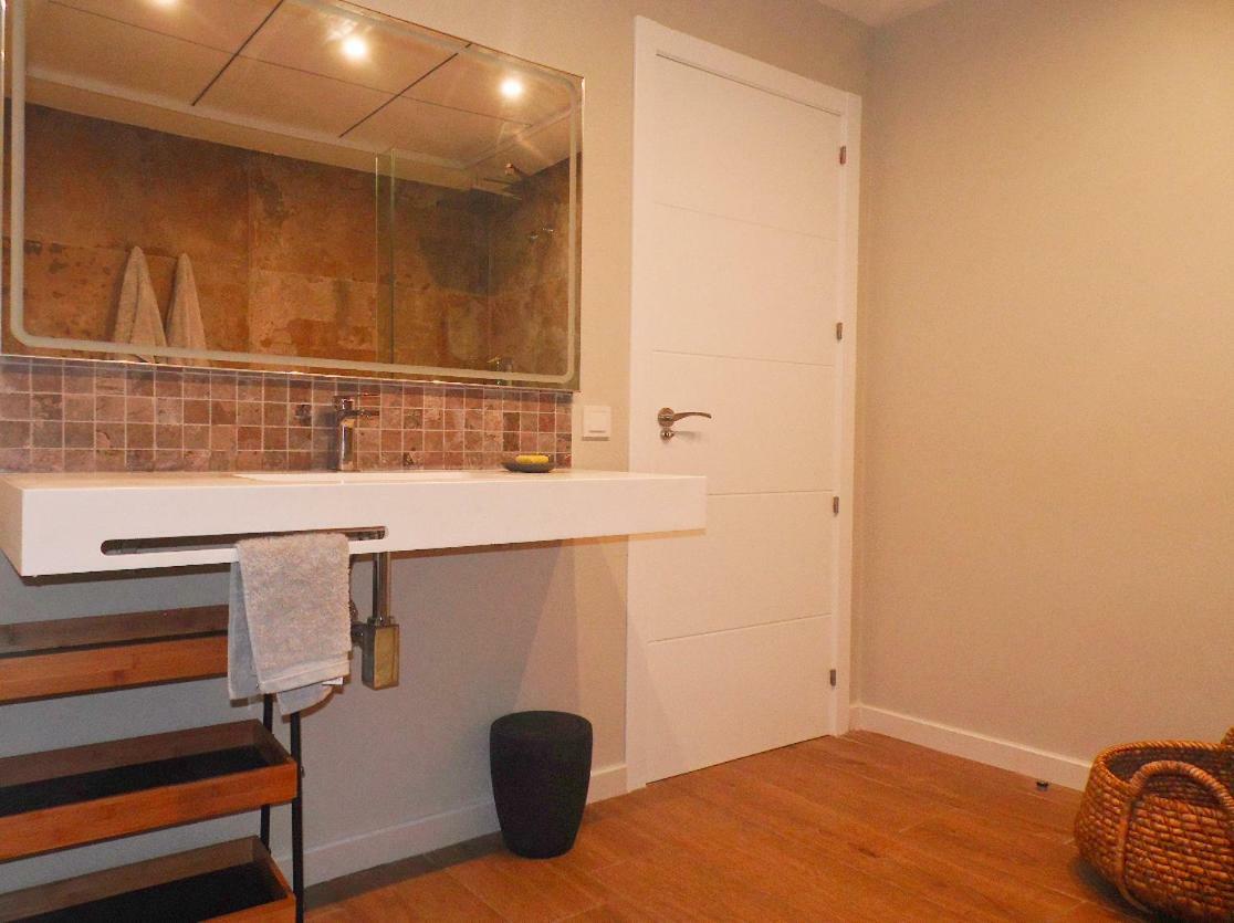 Apartamento Rami อาลิกันเต ภายนอก รูปภาพ