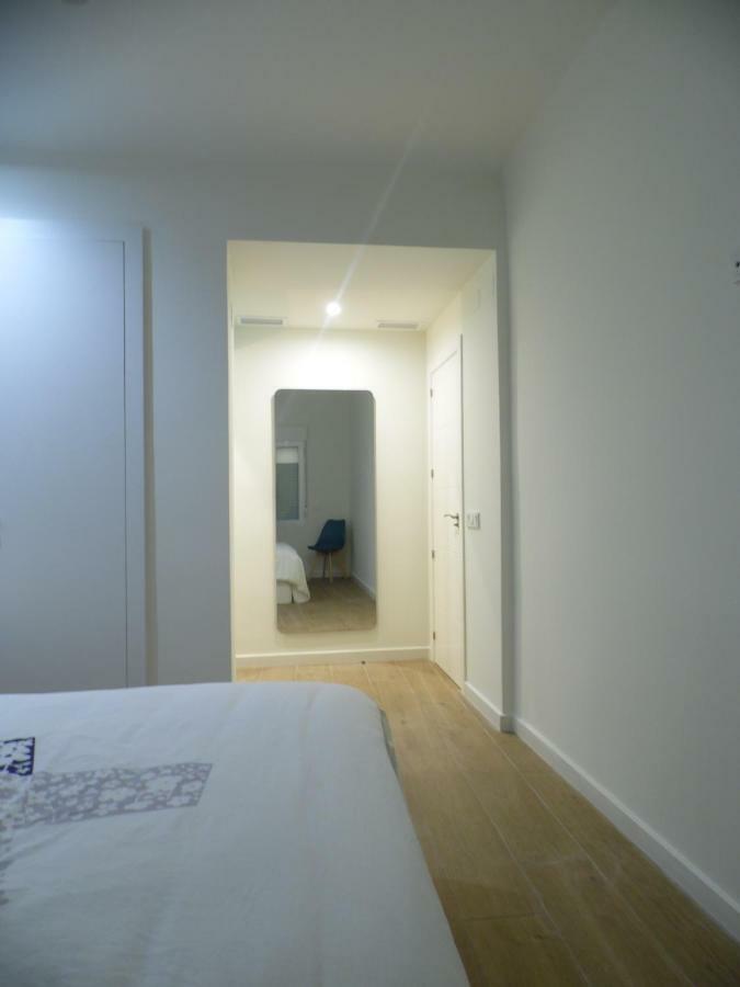 Apartamento Rami อาลิกันเต ภายนอก รูปภาพ