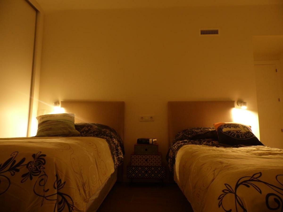 Apartamento Rami อาลิกันเต ภายนอก รูปภาพ